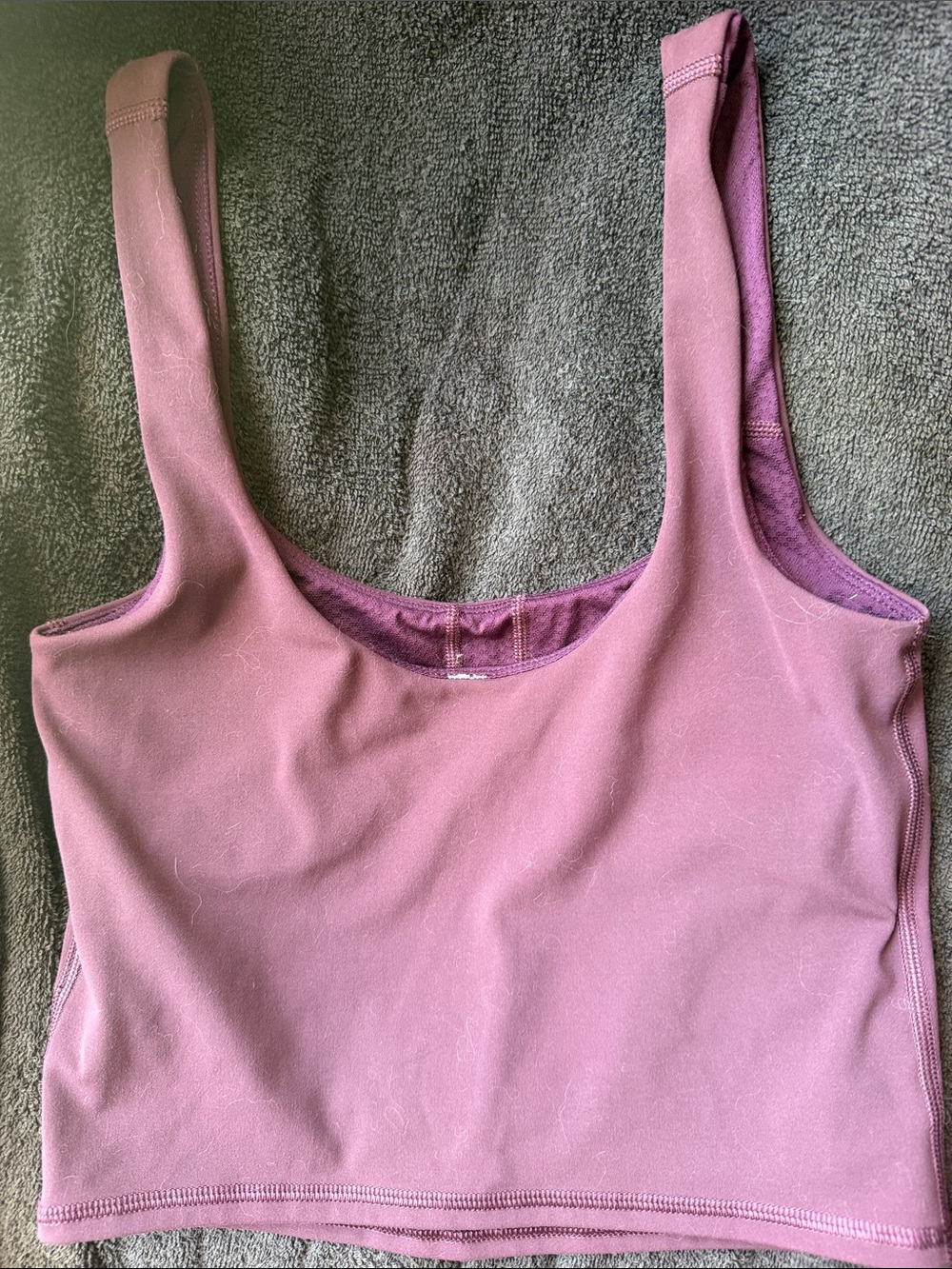 Vuori Lounge Crop Tank Top - Dusty Mauve
X-small - Picture 2 of 2